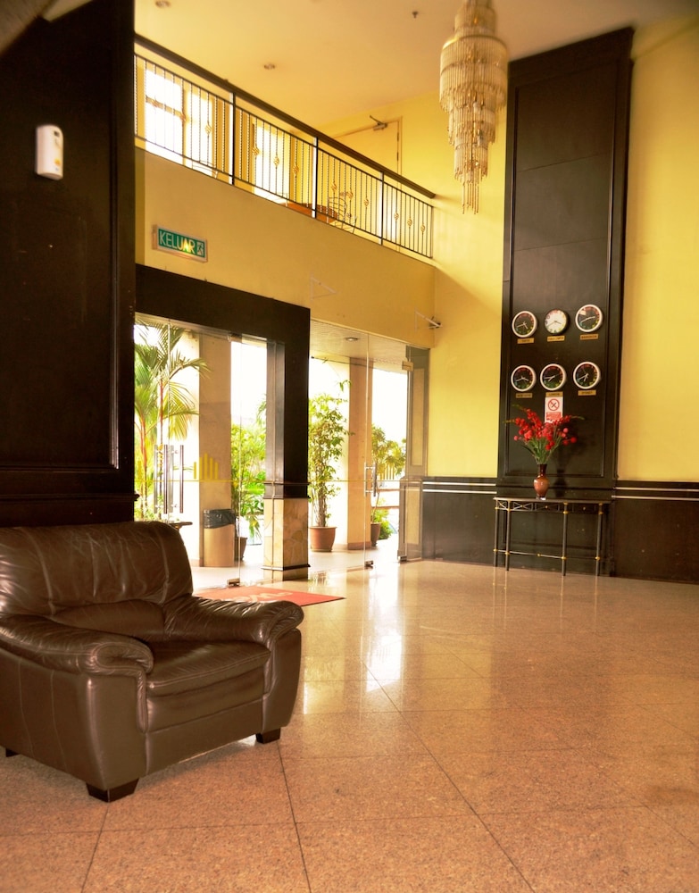 Hotel Caliber 28/40