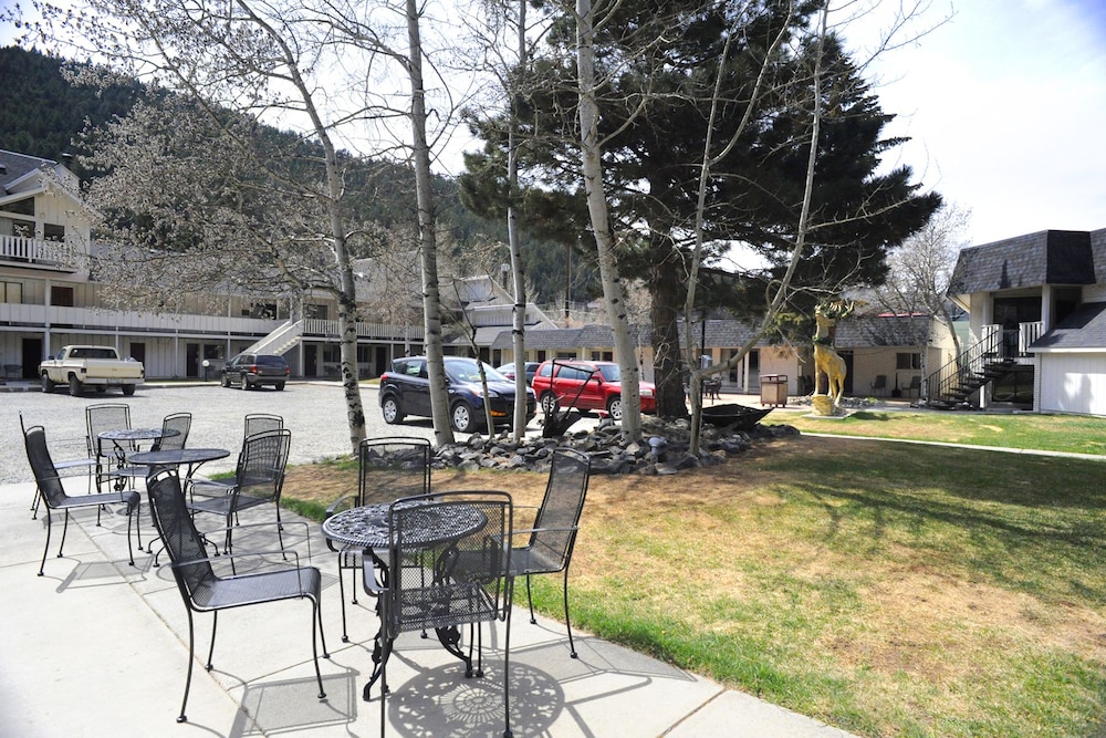 Argo Inn and Suites 41/48