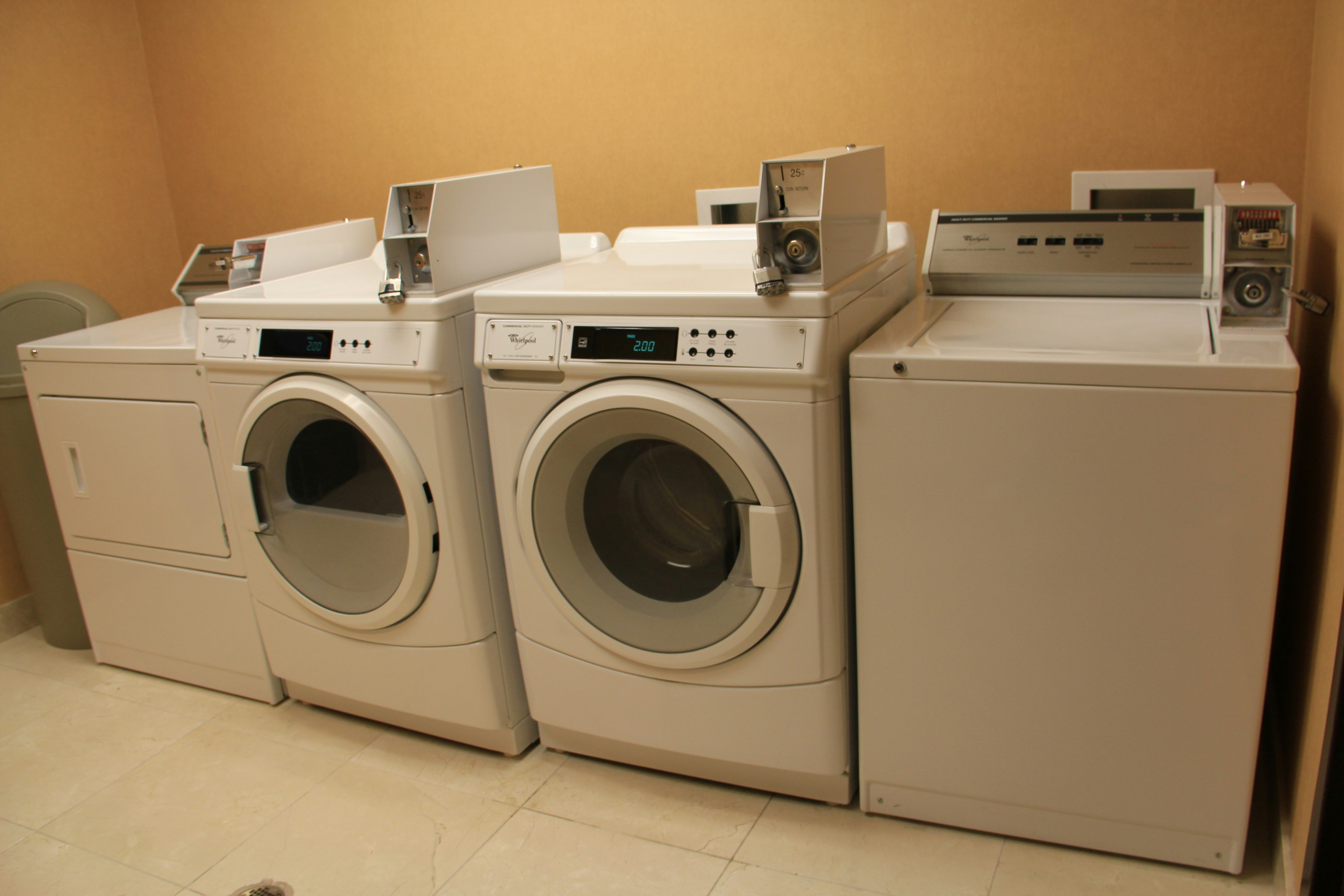 HILTON GARDEN INN HOUSTON WEST - KATY 51/59