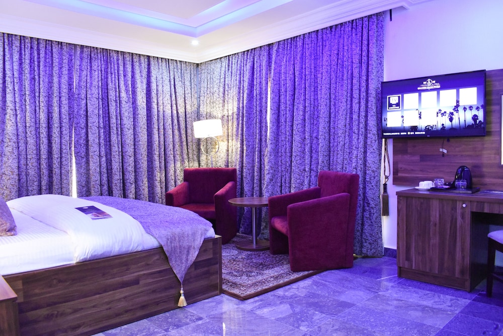 Qualibest Grand Hotels 10/52