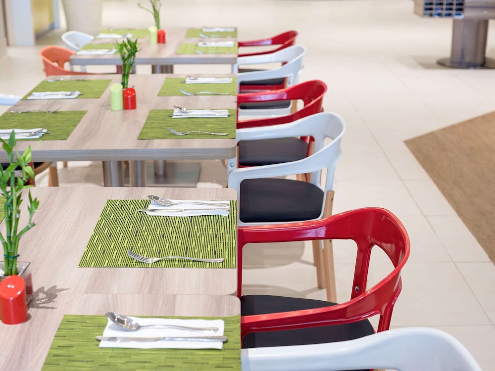 Ibis Styles Jakarta Mangga Dua Square 45/55