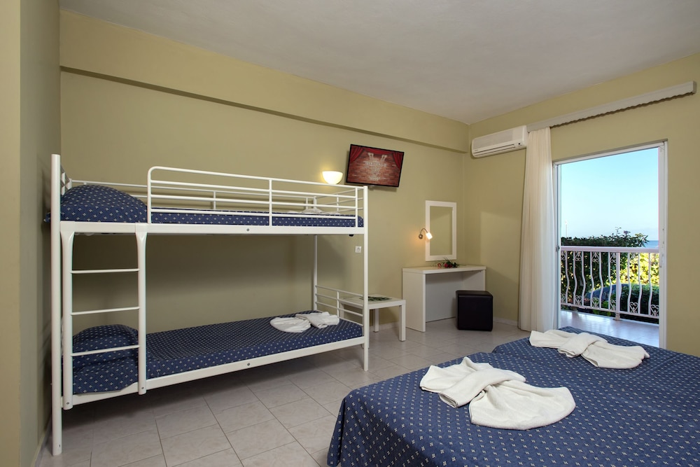 Iolida Sidari 23/50
