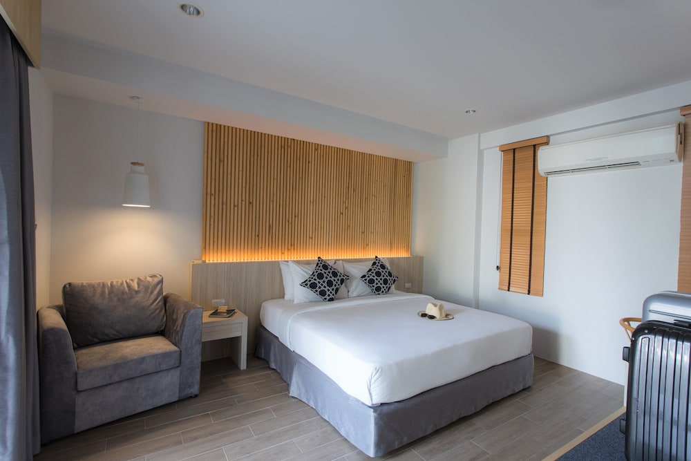 Blu Pine Villa and Pool Access 12/41