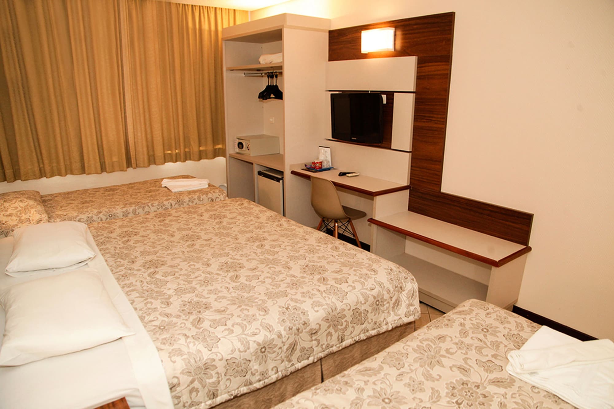 Deluxe, Single, San Rafael Hotel 10/15