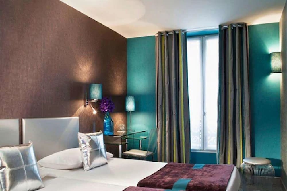 Atn Hotel 15/60