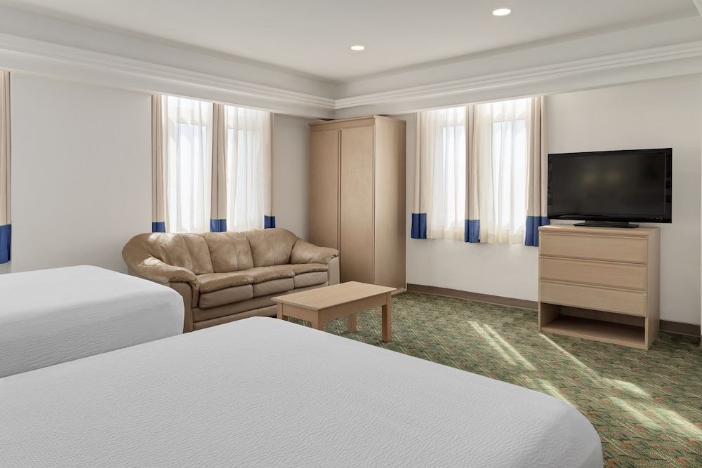Hotel Monterrey Macroplaza 47/60