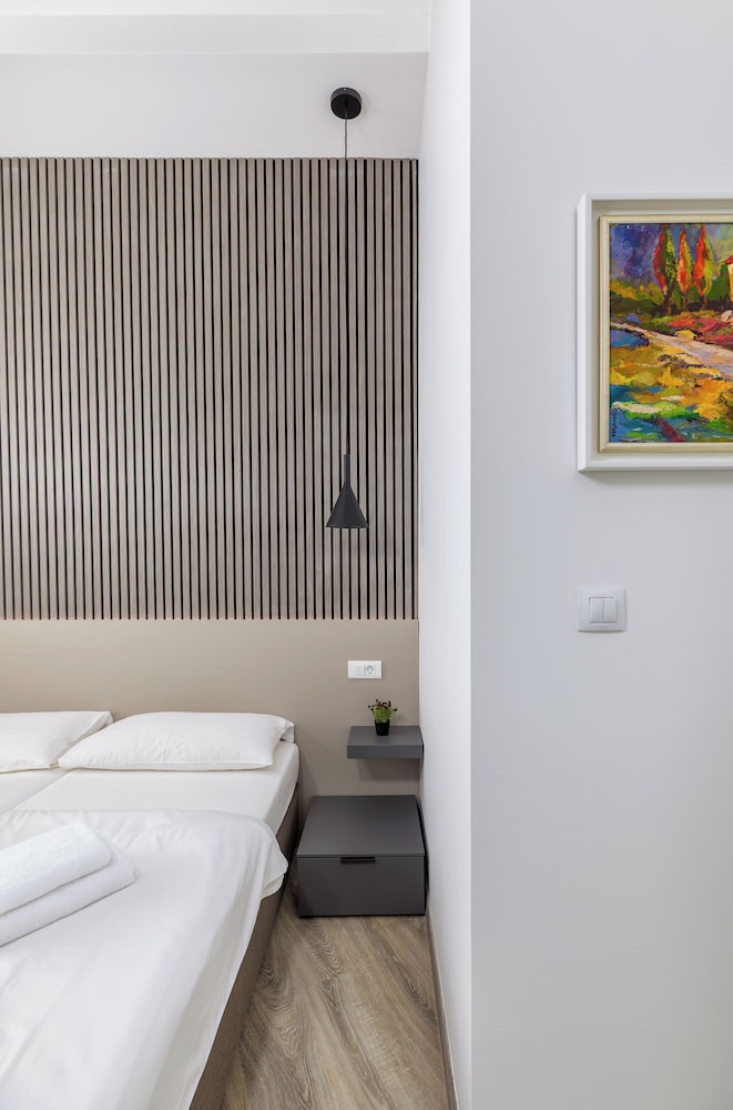 BOUTIQUE HOSTEL JOYCE 20/50