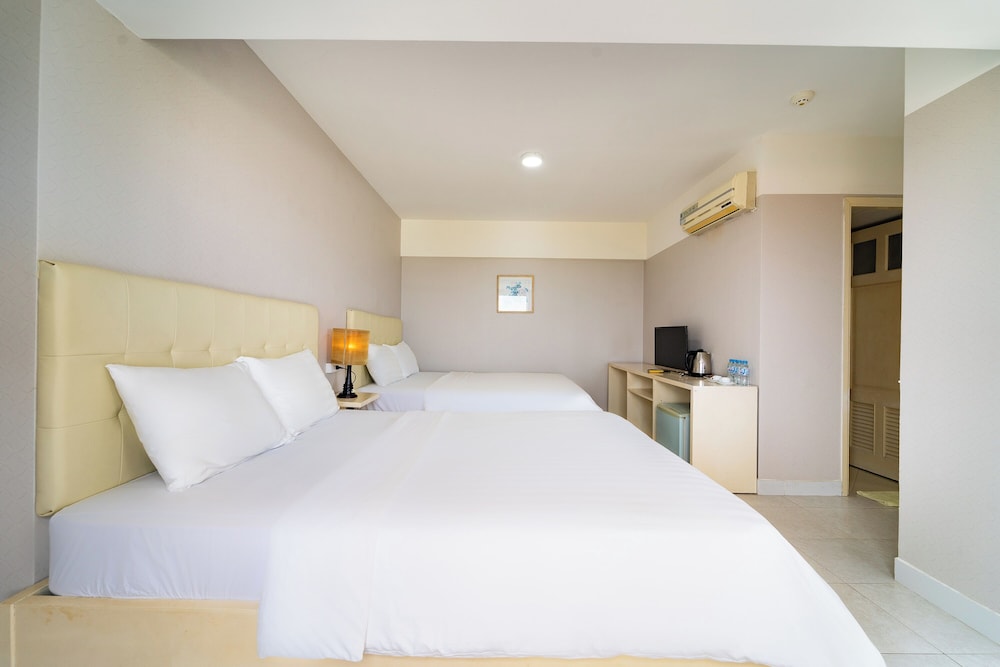 Nam Hai Hotel 9/78