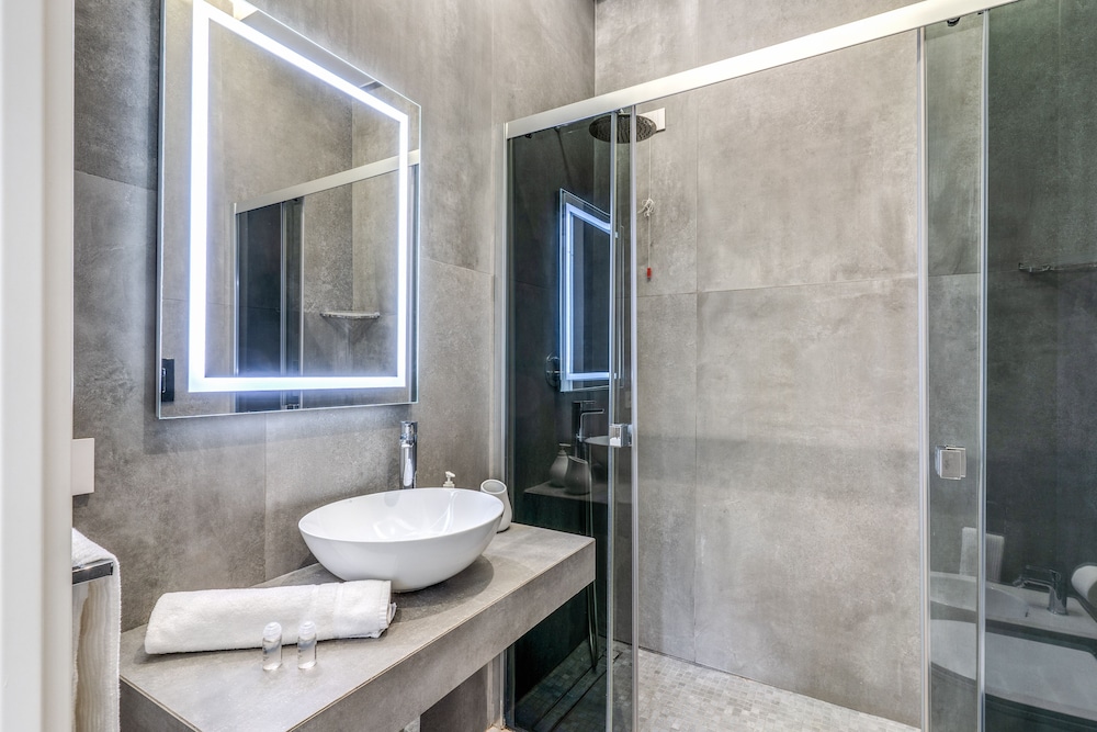 Gallery Suite Naples 44/46