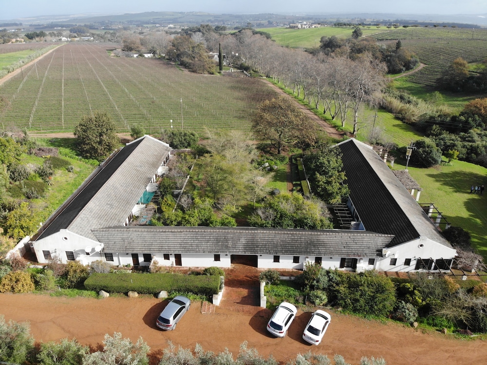 Navarre Farm Cottages 23/31