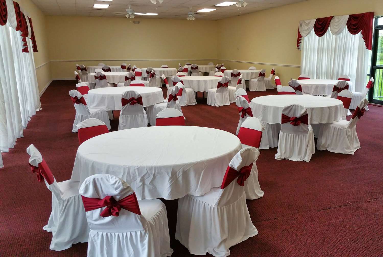 Ramada By Wyndham Houston Intercontinental Airport East 25/33