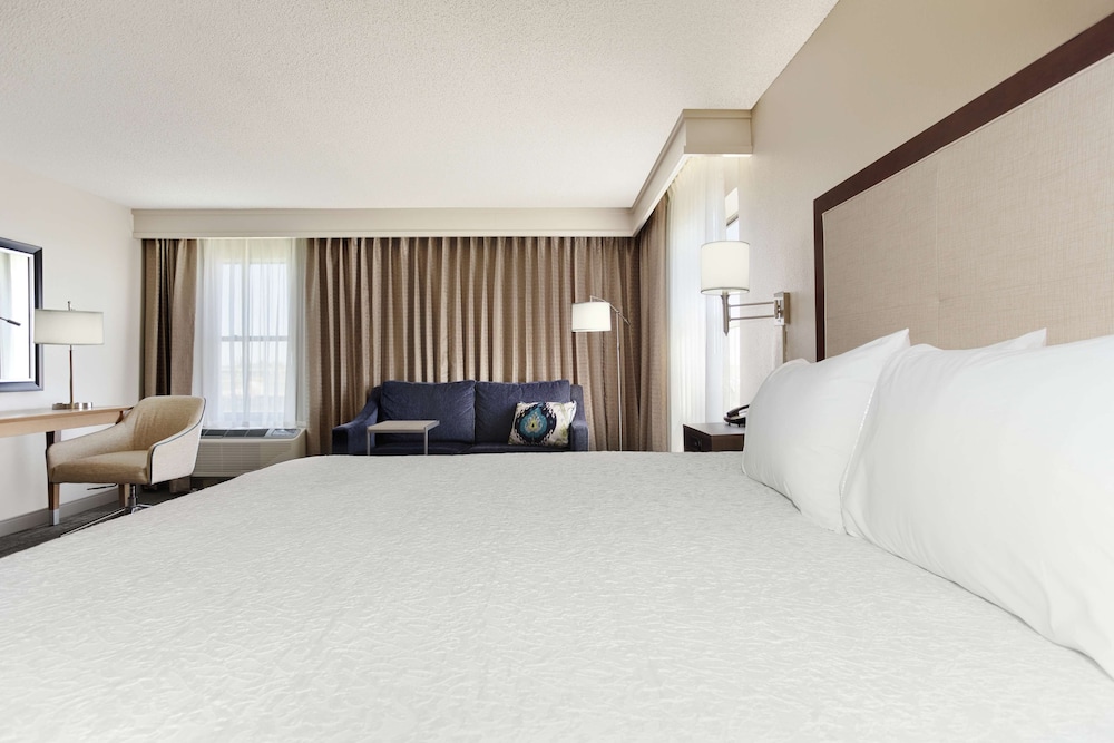 Hampton Inn Georgetown Marina 9/35