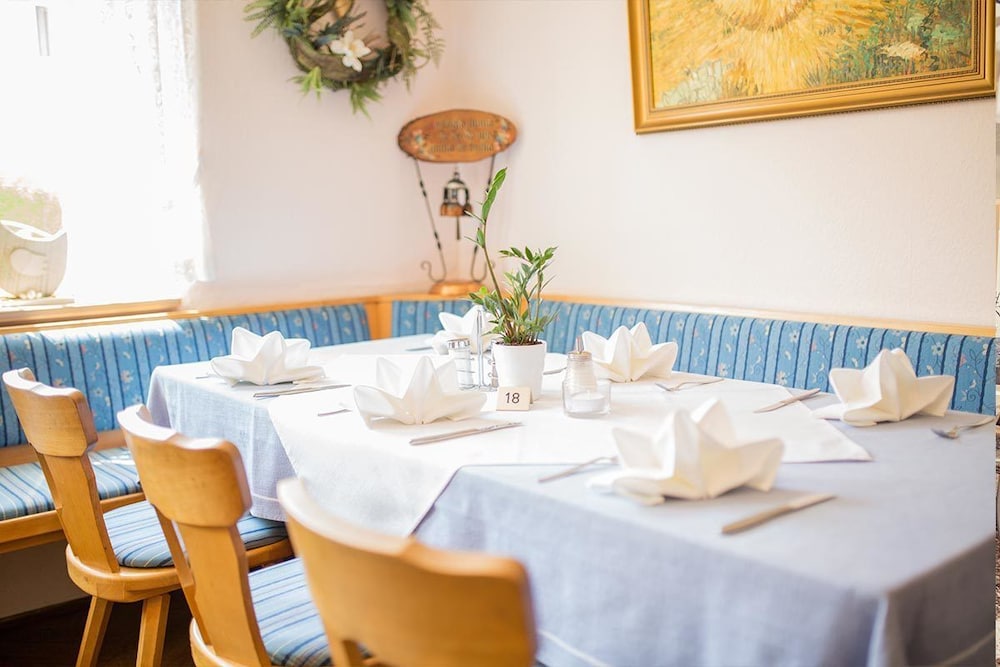 Hotel Restaurant Wiendl 16/22