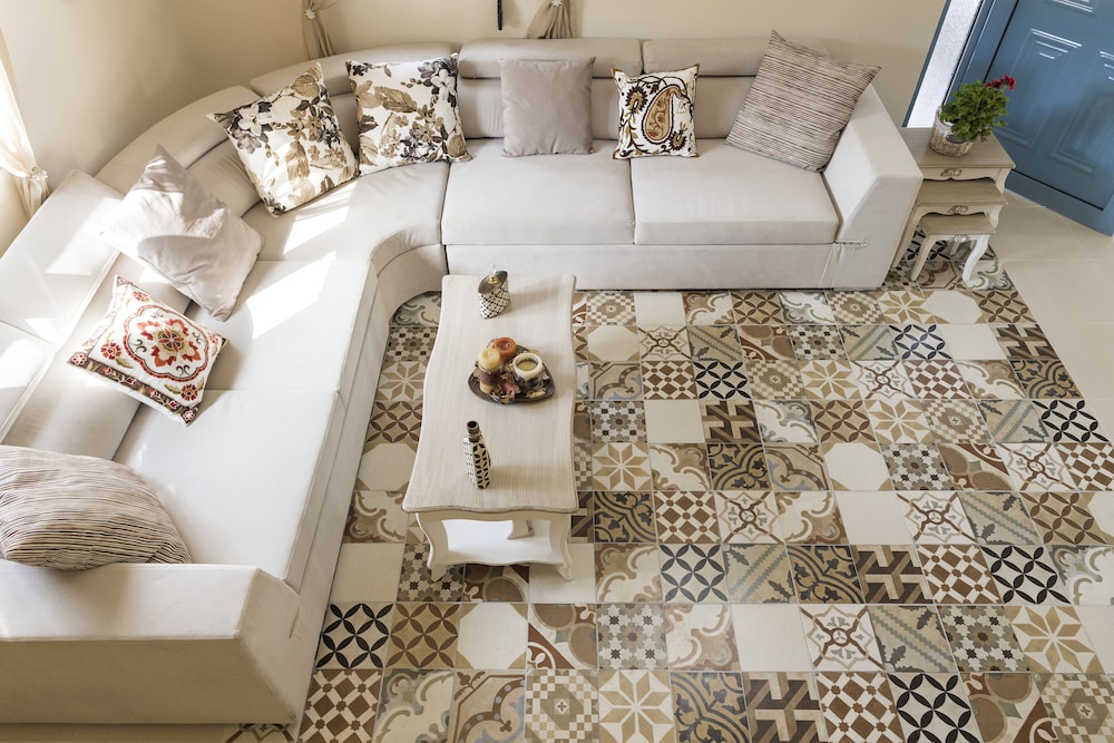 Luxury Retro Villas 36/54