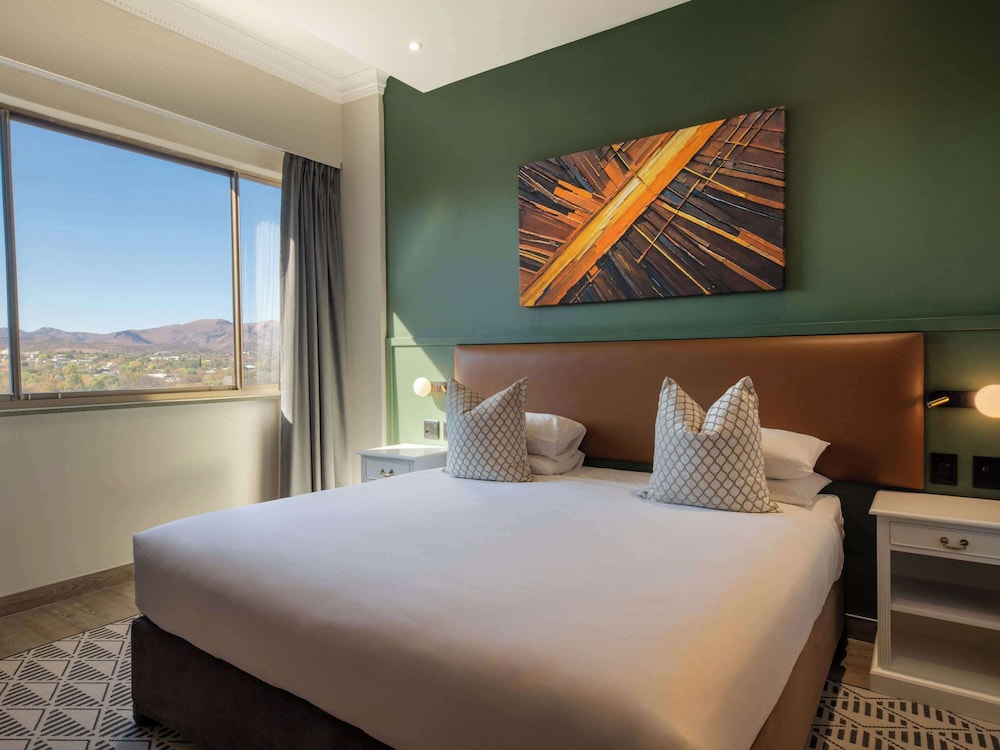 Movenpick Hotel Windhoek 25/70