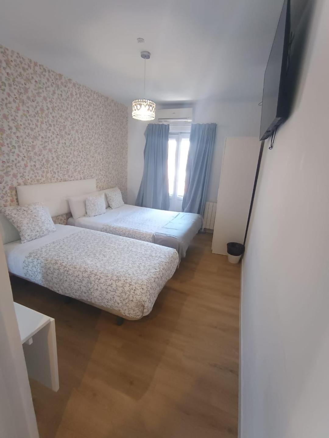 Room, Double Bed, Shared Bathroom