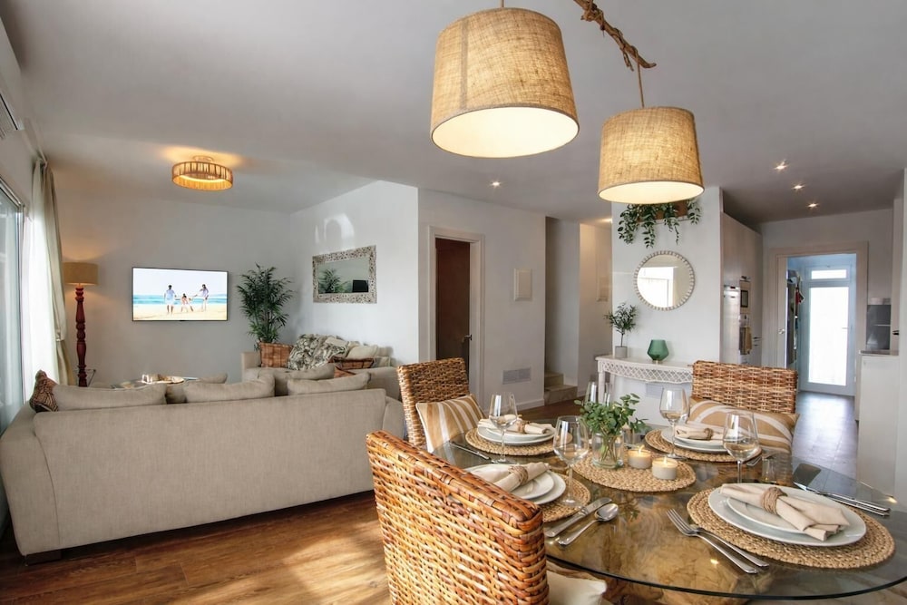 Serena Holiday Homes By LIVVO 27/45
