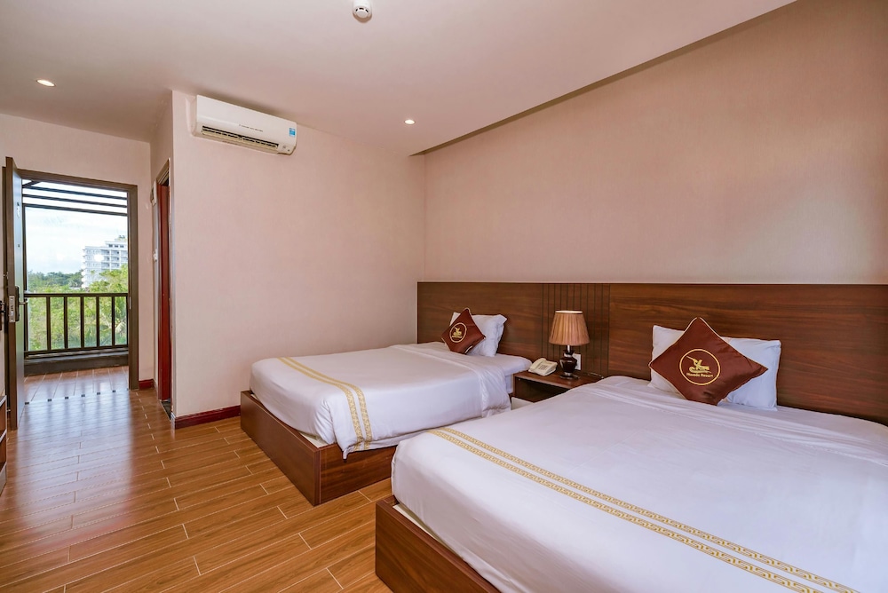 Ahaveda Resort 24/56