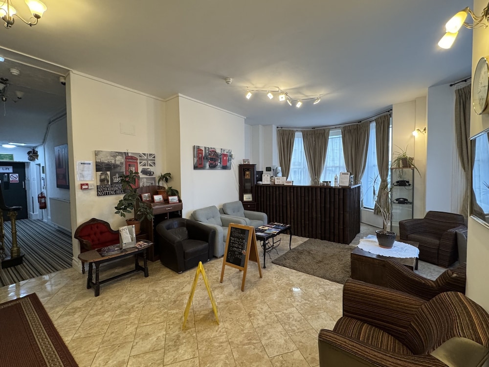 Carlton Court Hotel Eastbourne 29/49