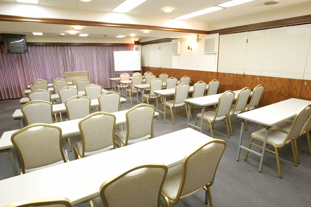 Ueno Terminal Hotel 46/53
