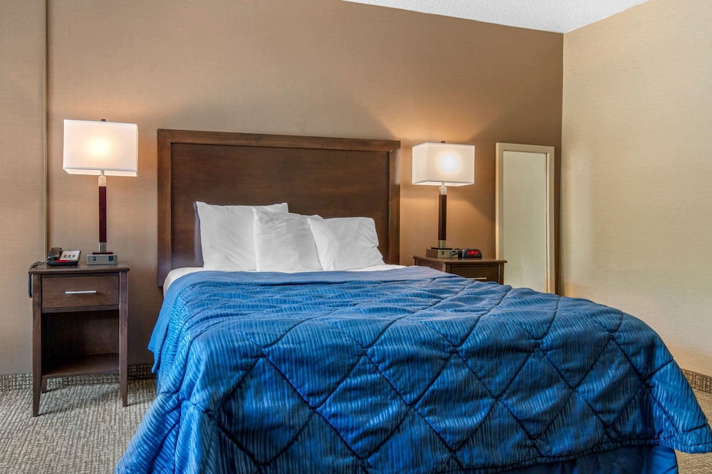 Rodeway Inn Chicago North Shore - Lincolnwood photo4