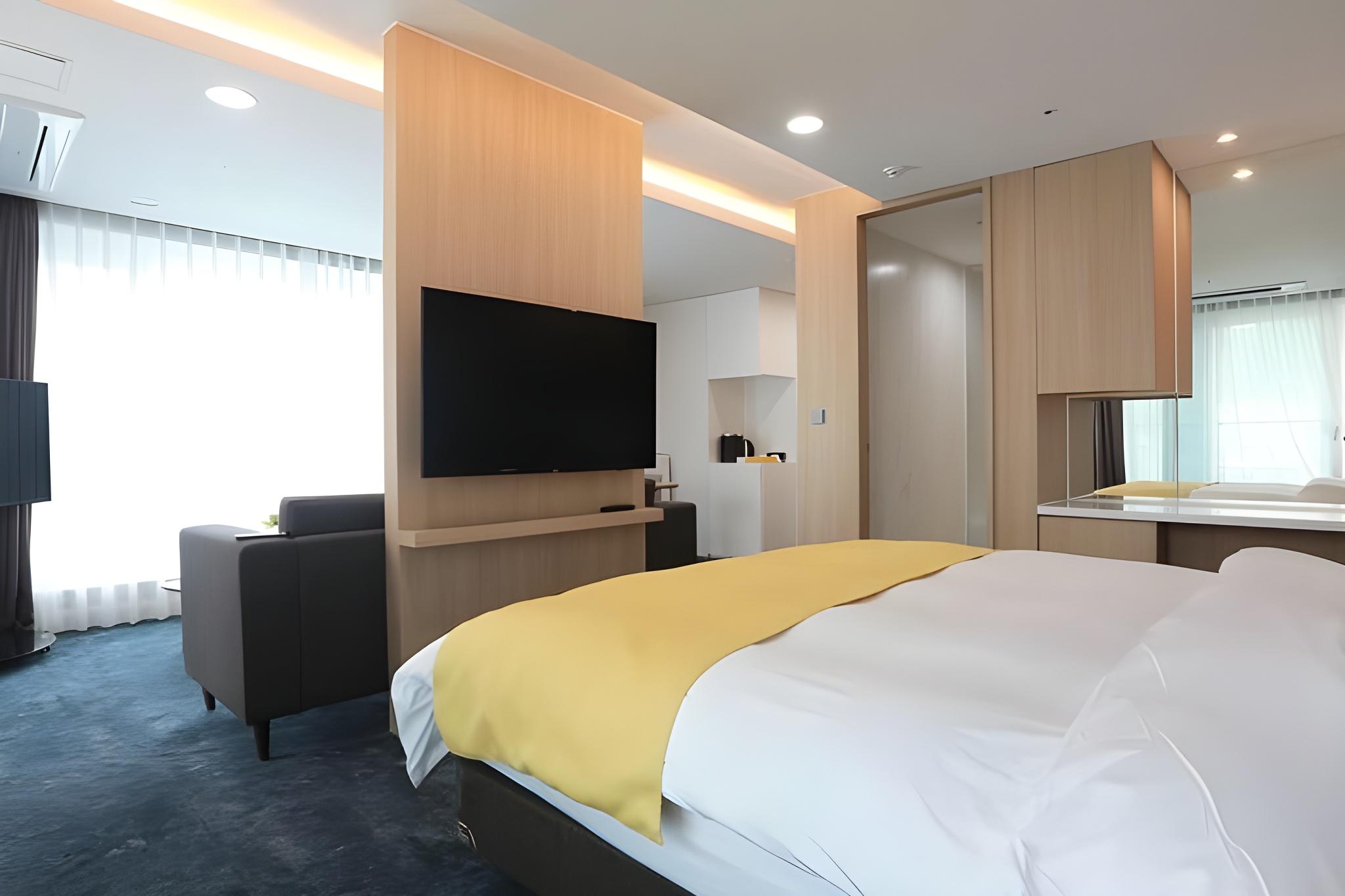 Panoramic, Ocean, Suite, Sunrise View