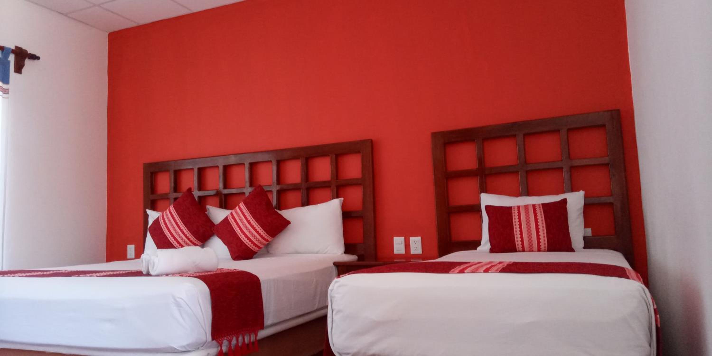 Hotel Posada de Abril 13/25