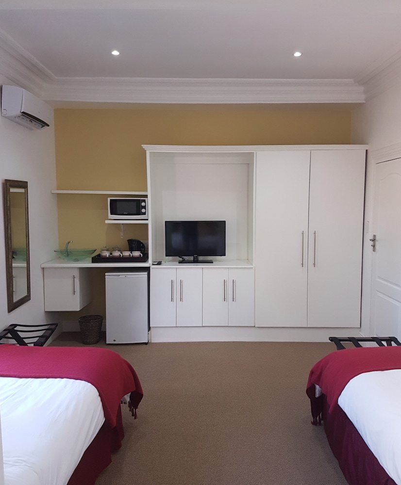 FAMILY SUITE, GARDEN