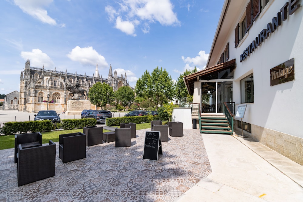 Hotel Lis Batalha 69/73