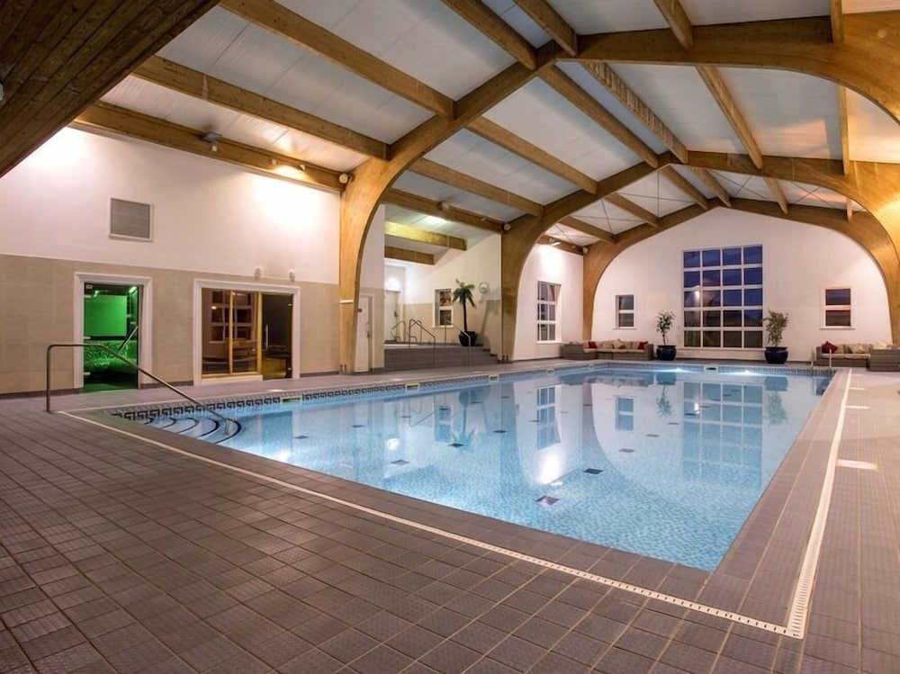Old Hall Hotel 6/60