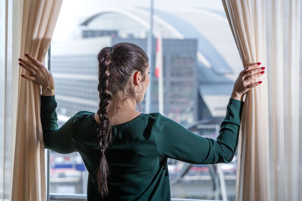 Radisson Blu Hotel, Hamburg Airport 29/66