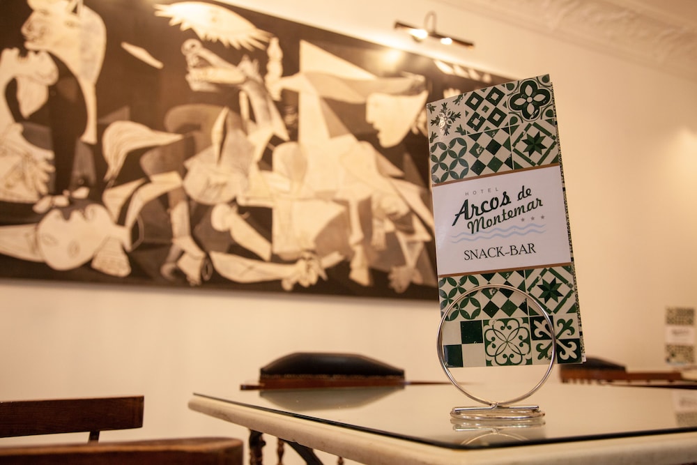 Hotel Arcos de Montemar 33/59