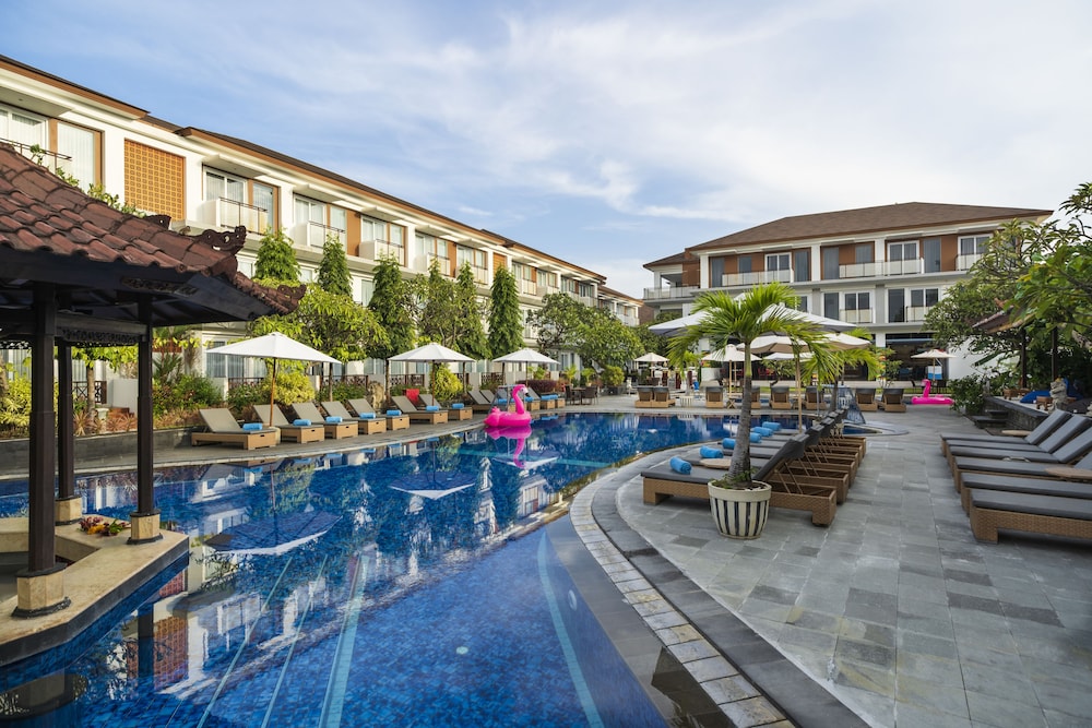 Kuta Beach Club Hotel 50/57