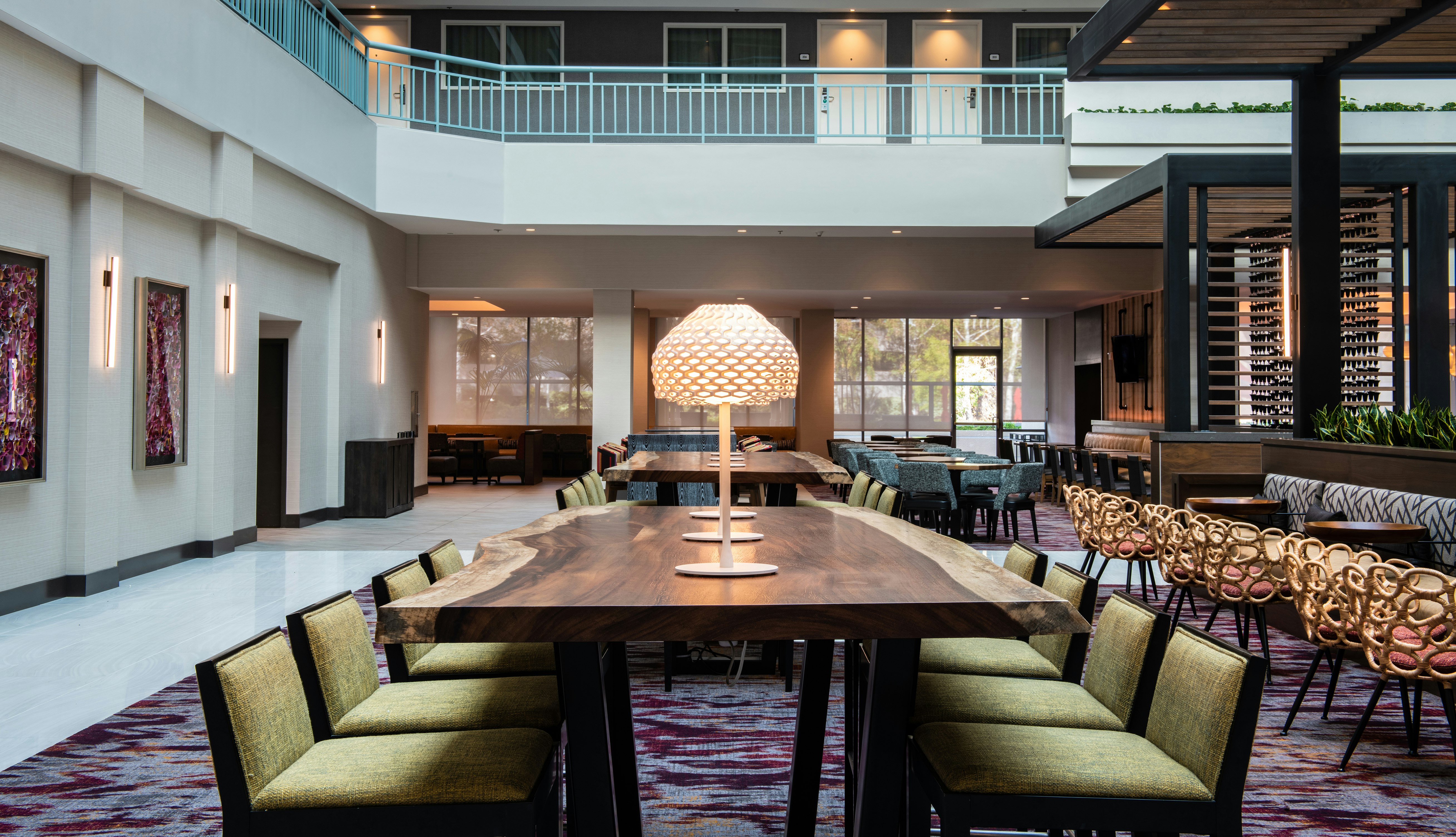 Embassy Suites Walnut Creek 44/81