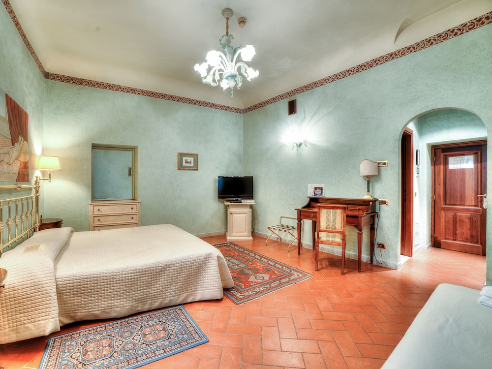 Fantastic Garden Hotel 15/50