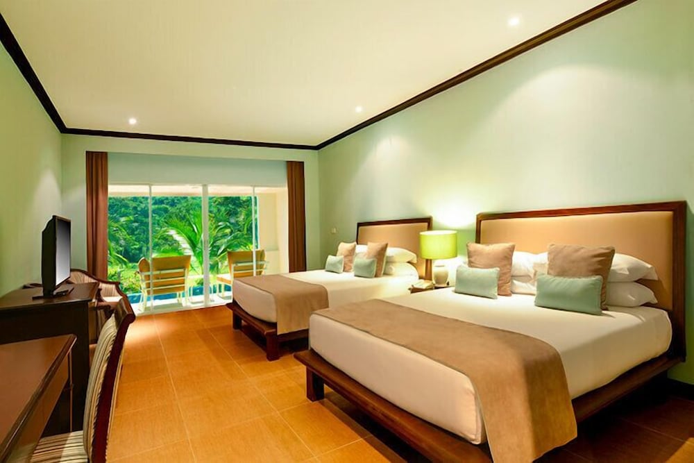 SIR JAMES RESORT SARABURI 11/50