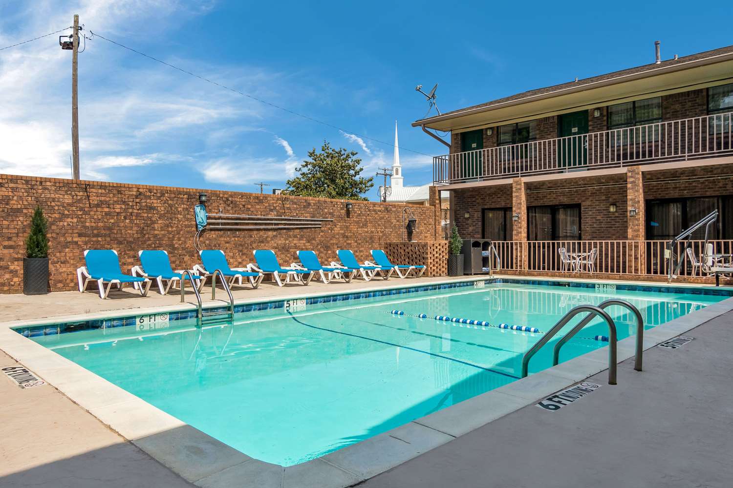 Quality Inn Magnolia, AR 5/12