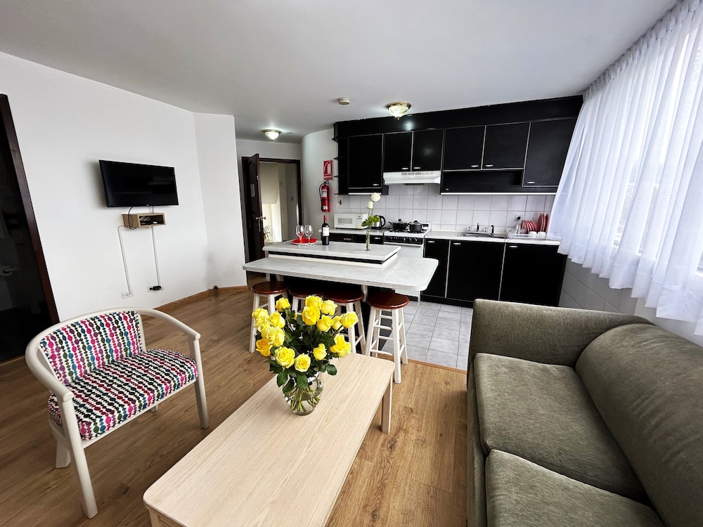 Stanford Suites 44/69
