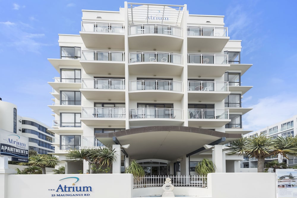 The Atrium Apartments 2/50