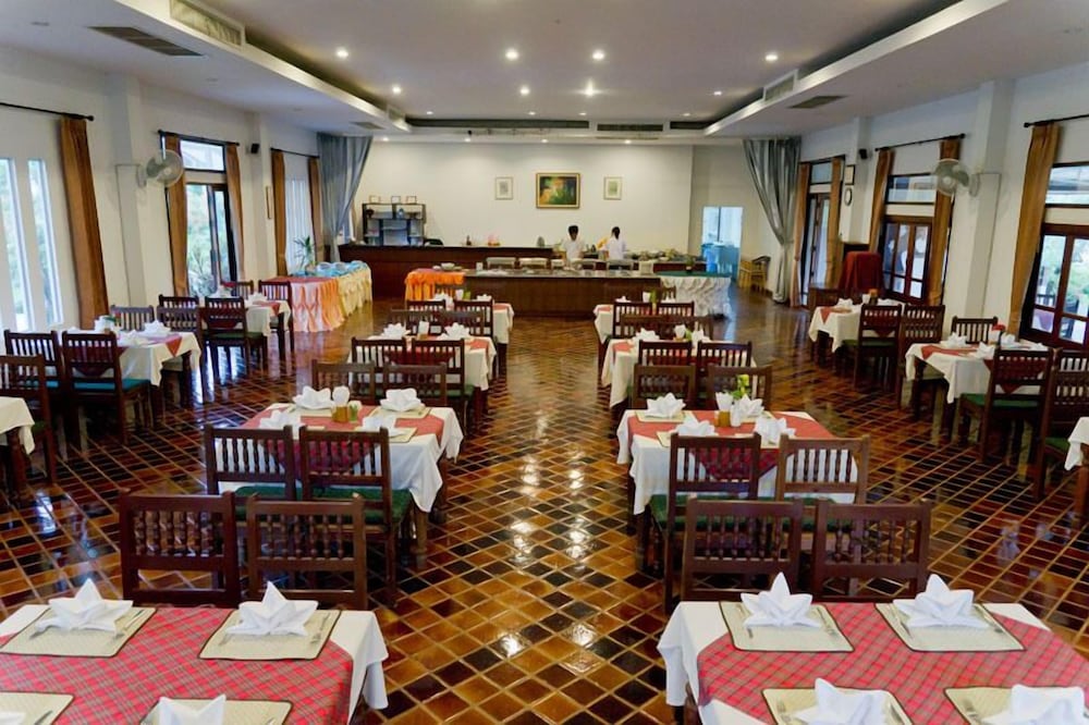 Teak Garden Spa Resort 31/50