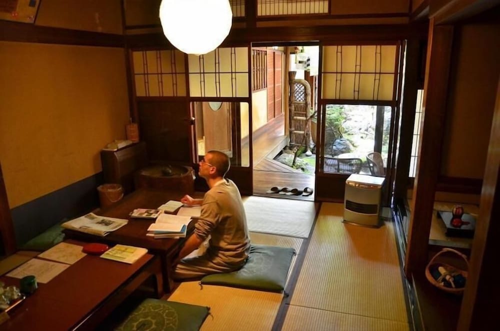 Guesthouse Kingyoya - Hostel 28/42