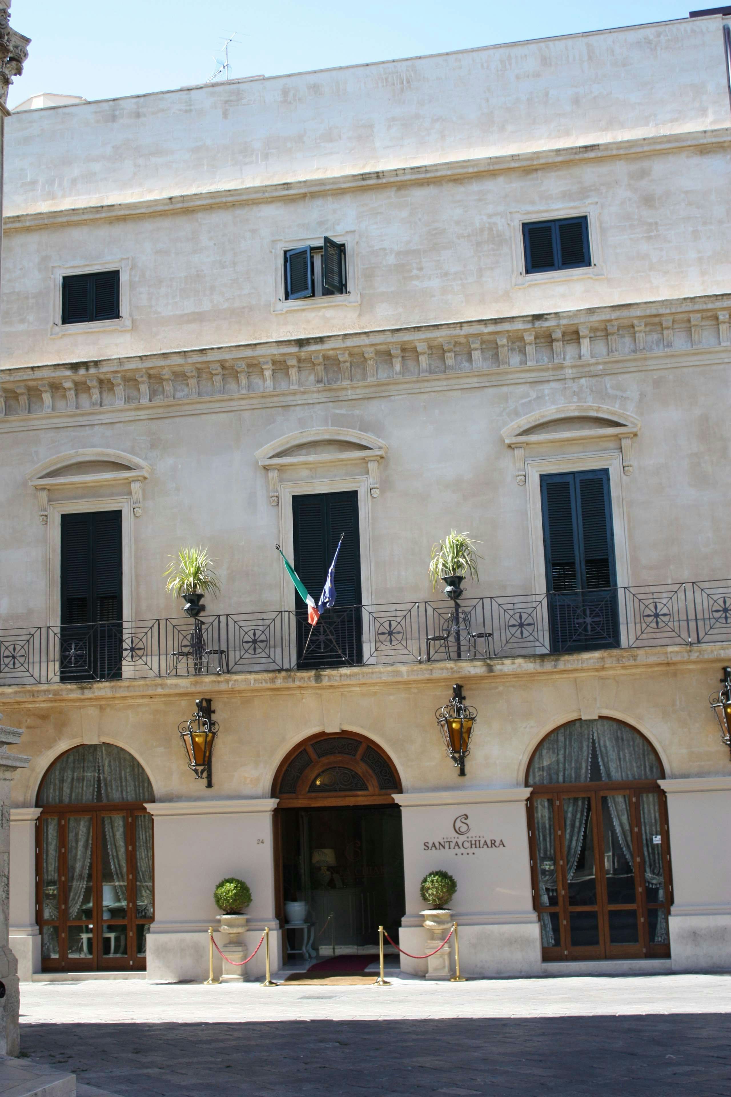 Suite Hotel Santa Chiara 2/50