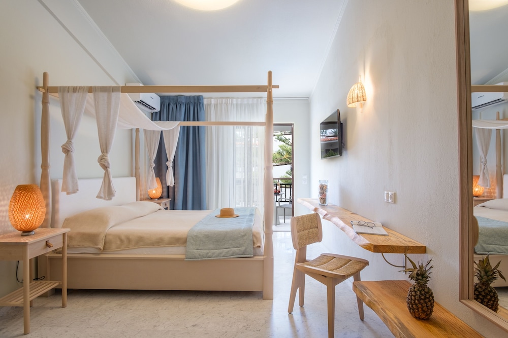 Bourtzi Boutique Hotel 25/64
