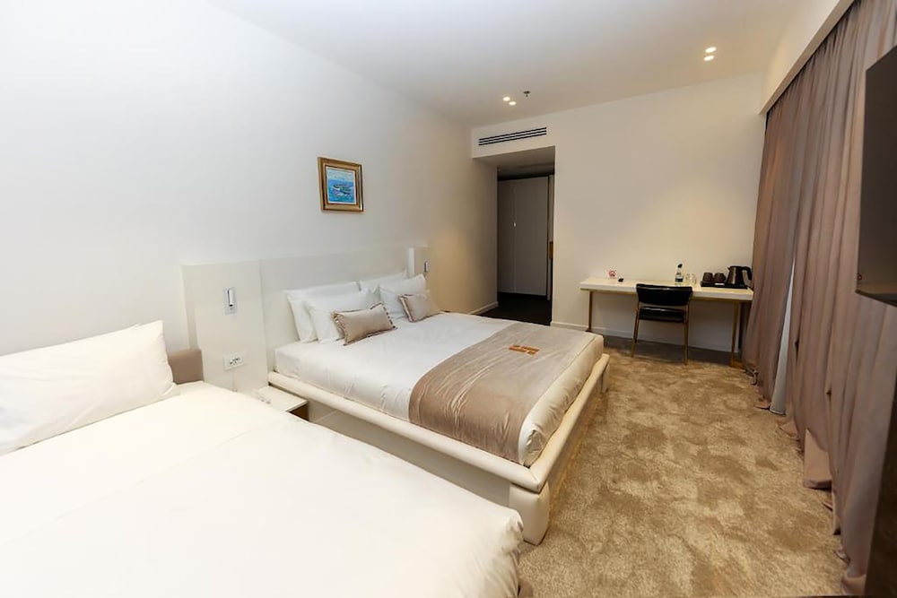 Habitat Hotel 18/49