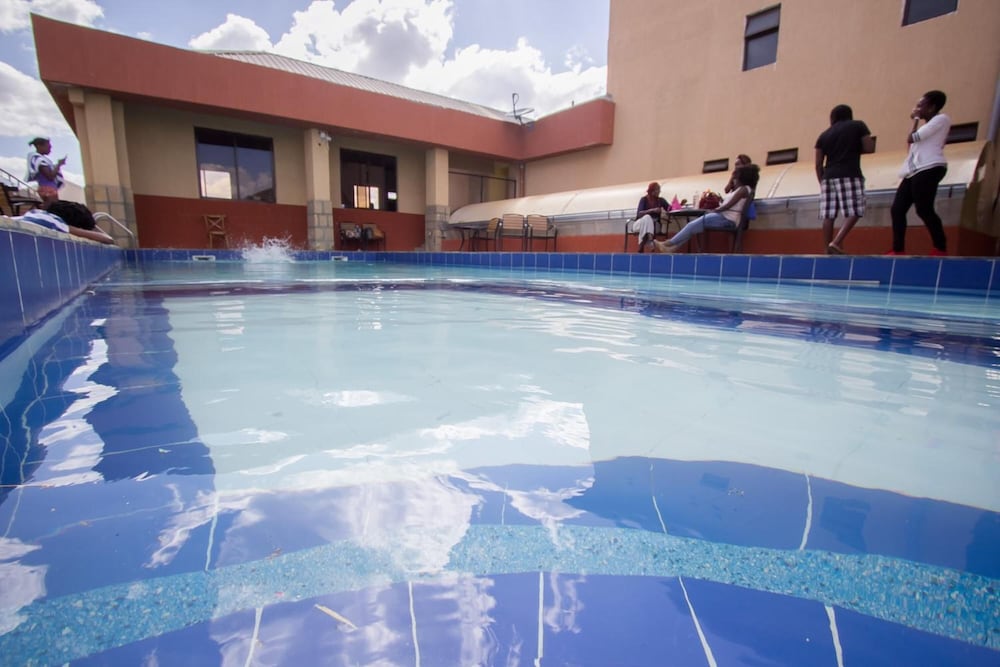 Paleo Hotel & Spa 46/50