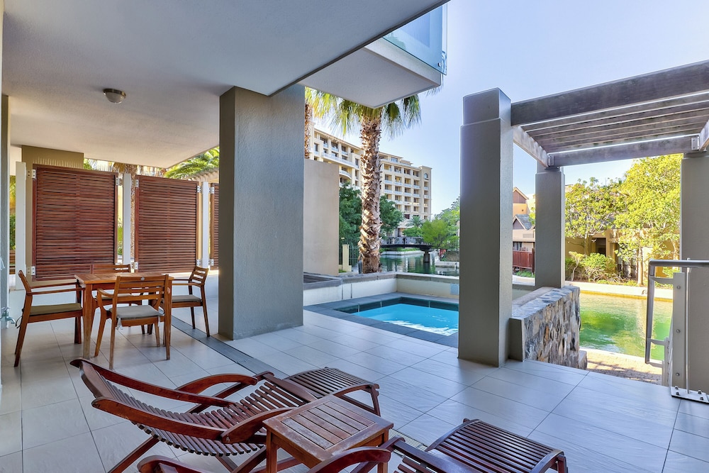 Lawhill Luxury Apartments 37/73