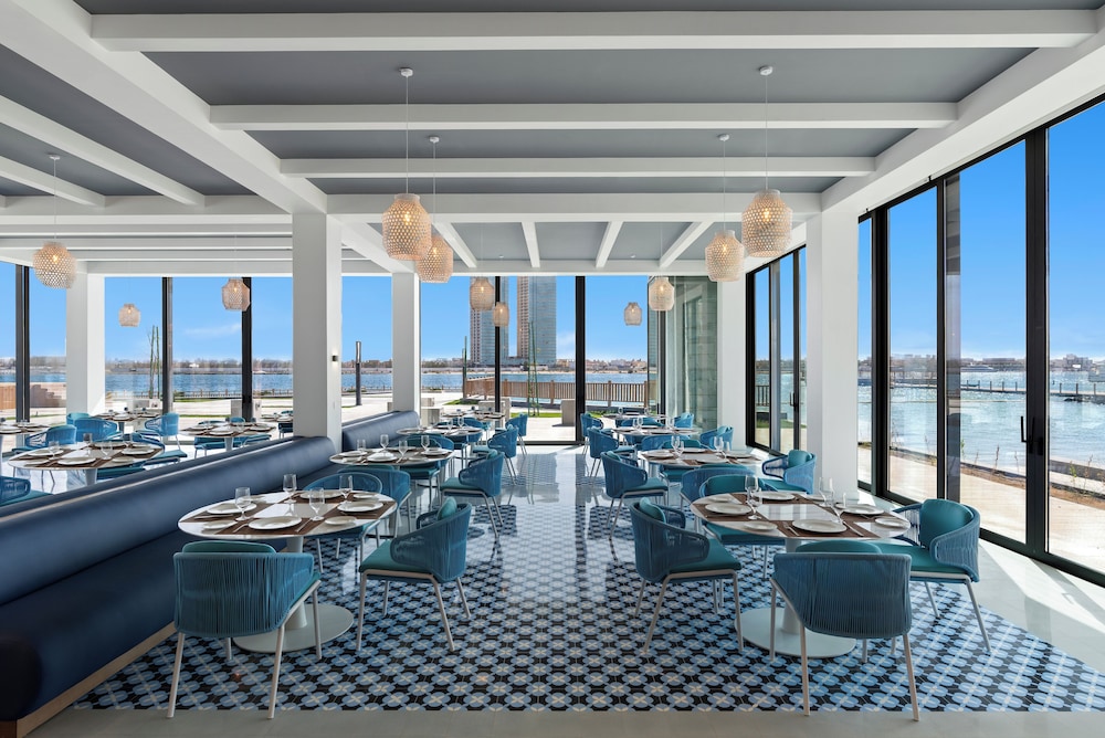 فندق ومنتجع مكارم النخيل(Rixos Obhur Jeddah Resort & Villas) 35/68