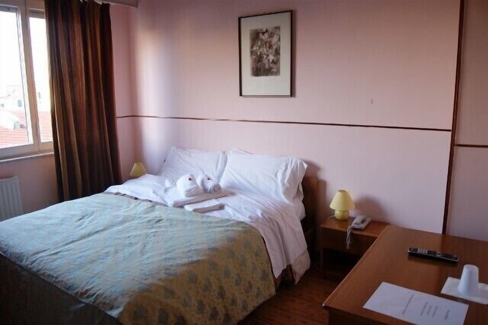 Hotel Riviera 27/62