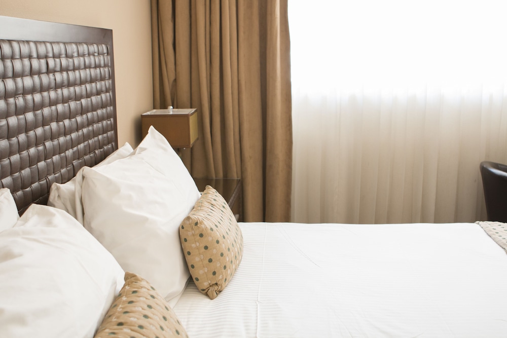 Rincon Del Valle Hotel Suites 37/74