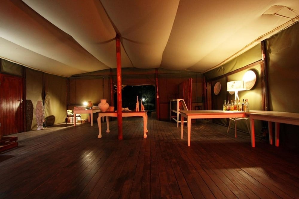 Ngama Tented Safari Lodge 25/50